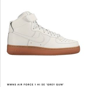 WMNS NIKE AIR FORCE 1 HI SE “GREY GUM”